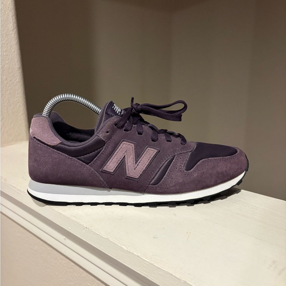 New Balance 373 Low Purple WL373ESP Shoes Women's Size 9 Road Running Shoes - Picture 2 of 9